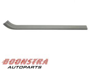 Gebruikte Portierlijst BMW 2 serie (F22) M235i 3.0 24V Prijs € 24,95 Margeregeling aangeboden door Boonstra Autoparts