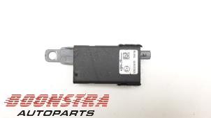 Gebruikte Antenne Versterker Alfa Romeo Giulia (952) 2.2d 180 16V Prijs € 24,95 Margeregeling aangeboden door Boonstra Autoparts