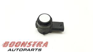 Gebruikte PDC Sensor Volkswagen Touran (5T1) 2.0 TDI 150 Prijs € 24,95 Margeregeling aangeboden door Boonstra Autoparts
