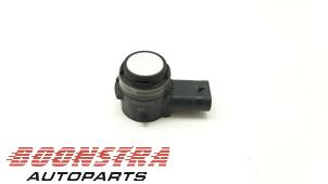 Gebruikte PDC Sensor Volkswagen Touran (5T1) 2.0 TDI 150 Prijs € 24,95 Margeregeling aangeboden door Boonstra Autoparts