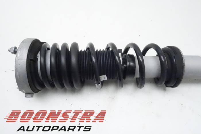BMW M5 F90 (2017-2024) Rear Right Shock Absorber 785690103 19355529
