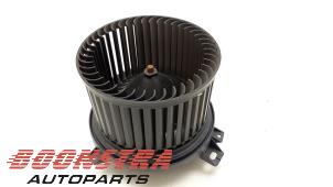 Gebruikte Chaufage Ventilatiemotor Tesla Model 3 Standard RWD Plus 60 kWh Prijs € 54,95 Margeregeling aangeboden door Boonstra Autoparts