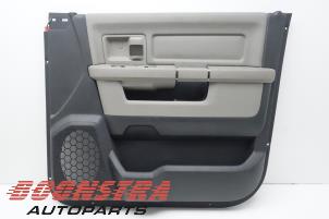 Gebruikte Portierbekleding 4Deurs rechts-voor Dodge 1500 Crew Cab (DS/DJ/D2) 5.7 Hemi V8 4x4 Prijs € 120,94 Inclusief btw aangeboden door Boonstra Autoparts