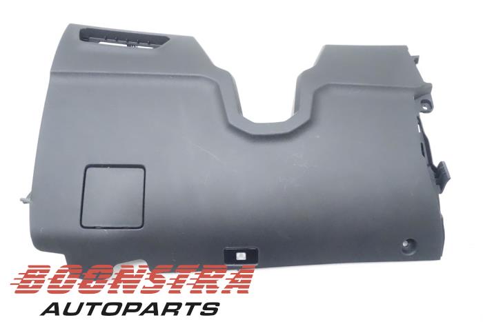 Gebruikte Dashboard deel Lynk &amp; Co 01 1.5 PHEV Prijs € 99,95 Margeregeling aangeboden door Boonstra Autoparts
