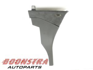 Gebruikte Stijlbekleding links-achter Maserati Ghibli III 3.0 Diesel Prijs € 24,95 Margeregeling aangeboden door Boonstra Autoparts