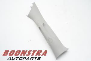 Gebruikte Stijl rechts-voor Dodge 1500 Crew Cab (DS) 5.7 Hemi V8 4x4 Prijs € 30,19 Inclusief btw aangeboden door Boonstra Autoparts