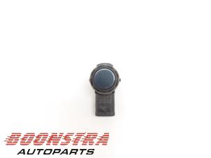 Gebruikte PDC Sensor BMW 5 serie (G30) M5 xDrive 4.4 V8 32V TwinPower Turbo Prijs € 24,95 Margeregeling aangeboden door Boonstra Autoparts