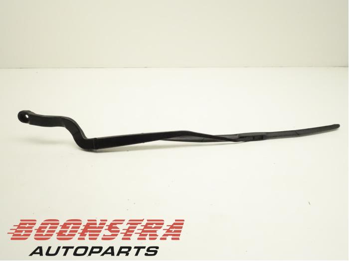 Landrover Range Rover Front wiper arm