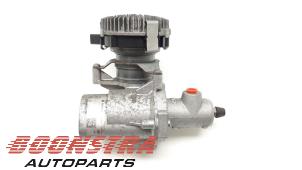 Gebruikte Hoofdremcilinder Audi A3 Sportback (8VA/8VF) 1.4 TFSI 16V e-tron Prijs € 49,00 Margeregeling aangeboden door Boonstra Autoparts