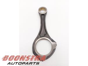 Gebruikte Drijfstang Mercedes C (W204) 3.0 C-320 CDI V6 24V 4-Matic Prijs € 37,95 Margeregeling aangeboden door Boonstra Autoparts