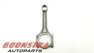 Gebruikte Drijfstang Volkswagen Touareg (7LA/7L6) 4.2 V8 40V Prijs € 49,95 Margeregeling aangeboden door Boonstra Autoparts