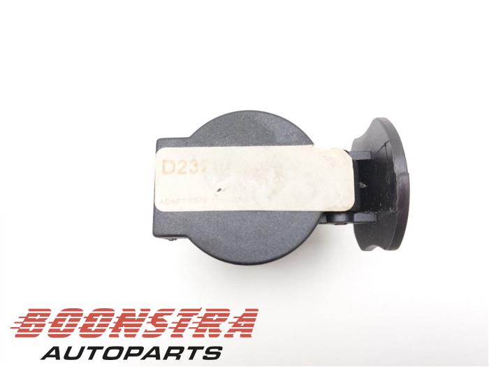 AUDI A6 C7/4G (2010-2020) Citas virsbūves detaļas 4F0055300 19365897