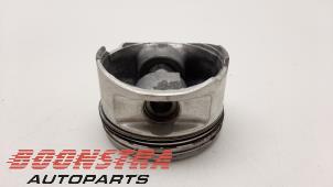 Gebruikte Zuiger Volkswagen Touareg (7LA/7L6) 4.2 V8 40V Prijs € 49,95 Margeregeling aangeboden door Boonstra Autoparts