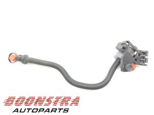 Gebruikte Leiding (diversen) BMW 5 serie (G30) M5 xDrive 4.4 V8 32V TwinPower Turbo Prijs € 39,95 Margeregeling aangeboden door Boonstra Autoparts