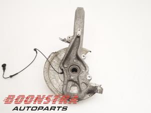 Gebruikte Fusee rechts-voor Jaguar I-Pace EV400 AWD Prijs € 224,95 Margeregeling aangeboden door Boonstra Autoparts