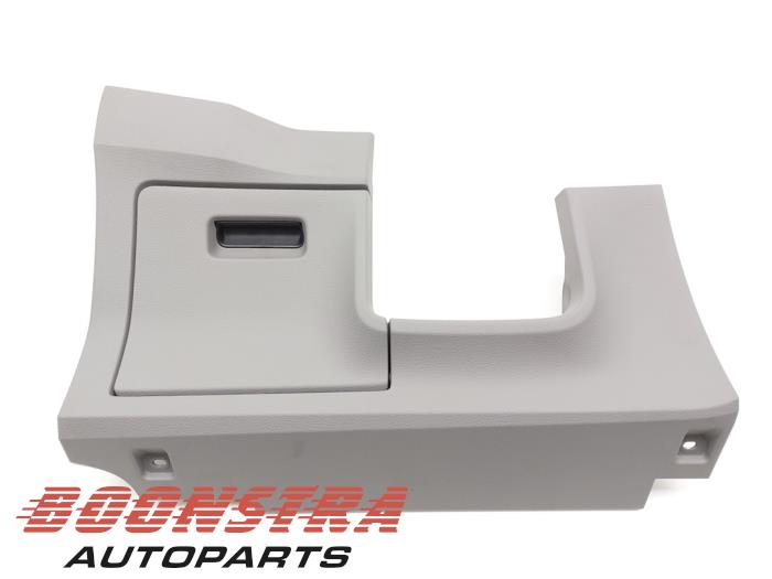 Gebruikte Dashboard deel Audi e-tron (GEN) 55 quattro Prijs € 48,95 Margeregeling aangeboden door Boonstra Autoparts