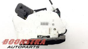 Gebruikte Deurslot Mechaniek 4Deurs rechts-voor Skoda Octavia Combi (5EAC) 1.0 TSI 12V Prijs € 24,95 Margeregeling aangeboden door Boonstra Autoparts