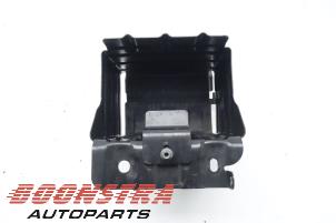 Gebruikte Accubak Tesla Model X 100D Prijs € 29,95 Margeregeling aangeboden door Boonstra Autoparts