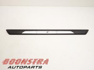 Gebruikte Sierlijst BMW 2 serie (F22) 218i 1.5 TwinPower Turbo 12V Prijs € 24,95 Margeregeling aangeboden door Boonstra Autoparts