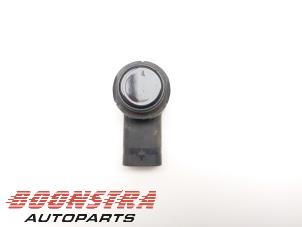 Gebruikte PDC Sensor Volkswagen Tiguan (5N1/2) 2.0 TDI 16V 4Motion Prijs € 24,95 Margeregeling aangeboden door Boonstra Autoparts