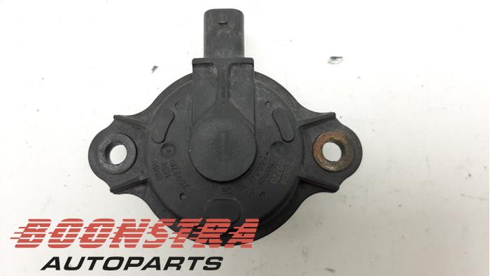 Gebruikte Nokkenas Sensor BMW 2 serie (F22) 220i 2.0 Turbo 16V Prijs € 24,95 Margeregeling aangeboden door Boonstra Autoparts