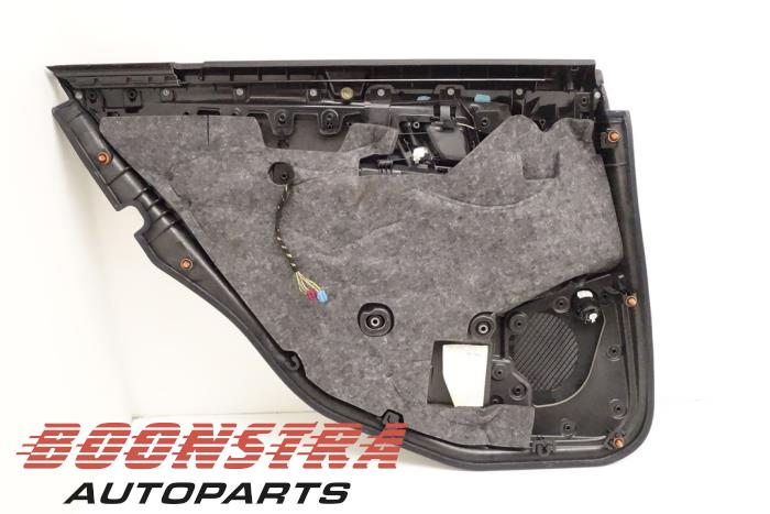 Portierbekleding 4Deurs rechts-achter van een Mercedes-Benz E Estate (S212) E-200 CDI 16V BlueEfficiency,BlueTEC 2015