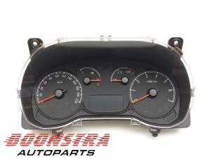 Gebruikte Tellerklok Opel Combo 2.0 CDTI 16V Prijs € 90,69 Inclusief btw aangeboden door Boonstra Autoparts