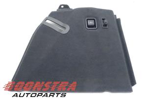 Gebruikte Kofferbakbekleding rechts BMW X3 (G01) xDrive 30e 2.0 TwinPower Turbo 16V Prijs € 39,95 Margeregeling aangeboden door Boonstra Autoparts