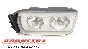 Gebruikte Koplamp rechts Iveco Diversen Prijs € 71,33 Inclusief btw aangeboden door Boonstra Autoparts