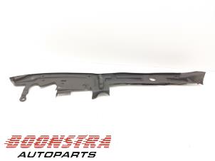 Gebruikte Afdekplaat diversen BMW M8 Gran Coupe (F93) 4.4 Competition V8 32V Twin Turbo Prijs € 29,95 Margeregeling aangeboden door Boonstra Autoparts