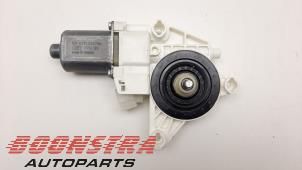 Gebruikte Motor electrisch raam Mercedes ML III (166) 2.1 ML-250 CDI 16V BlueTEC 4-Matic Prijs € 24,95 Margeregeling aangeboden door Boonstra Autoparts