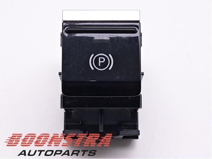Gebruikte Schakelaar handrem Audi e-tron (GEN) 55 quattro Prijs € 24,95 Margeregeling aangeboden door Boonstra Autoparts