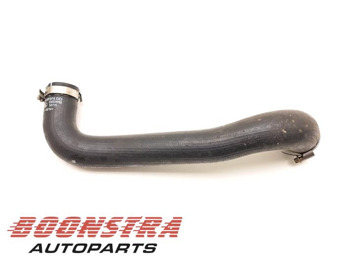Gebruikte Intercooler Slang Landrover Range Rover IV (LG) 4.4 SDV8 32V Prijs € 44,95 Margeregeling aangeboden door Boonstra Autoparts