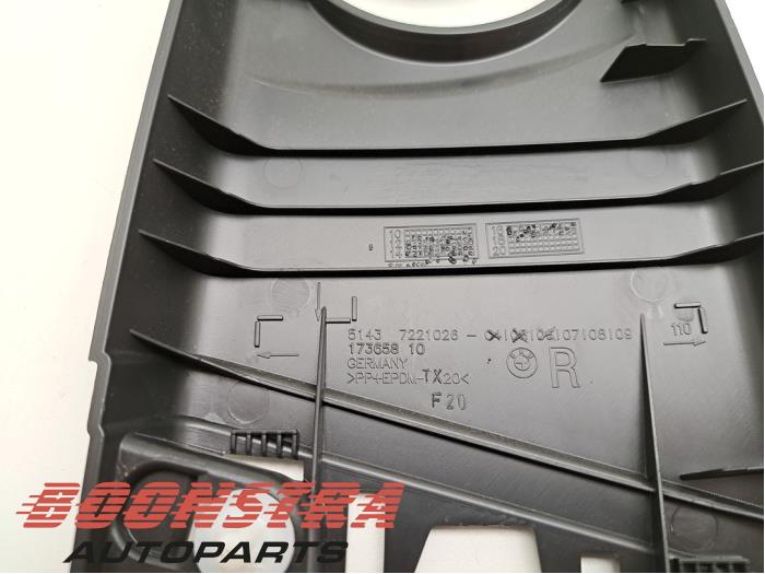 Stijl midden-rechts van een BMW 1 serie (F20) M140i 3.0 24V 2018