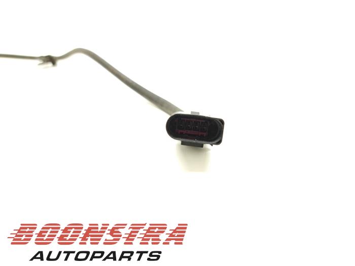 Lambda Sonde van een Porsche Cayenne III (9YA) 3.0 V6 Turbo 24V E-Hybrid 2020