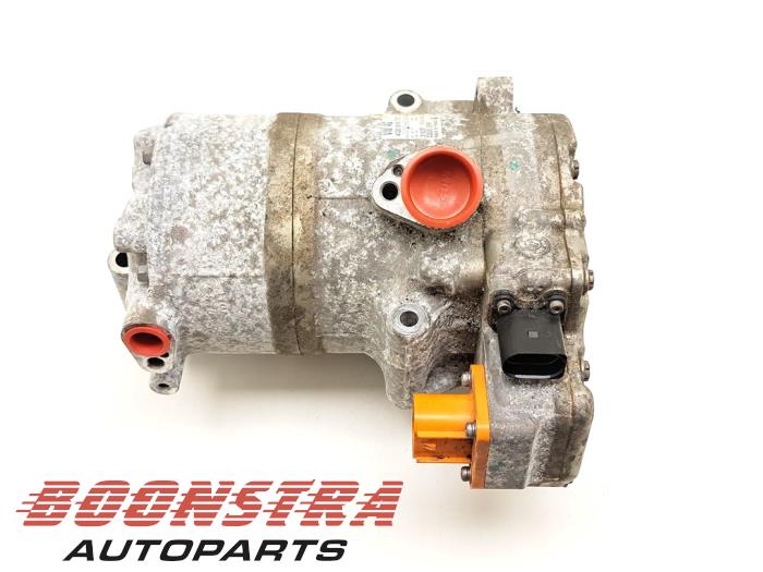 Gebruikte Aircopomp Porsche Cayenne III (9YA) 3.0 V6 Turbo 24V E-Hybrid Prijs € 249,95 Margeregeling aangeboden door Boonstra Autoparts