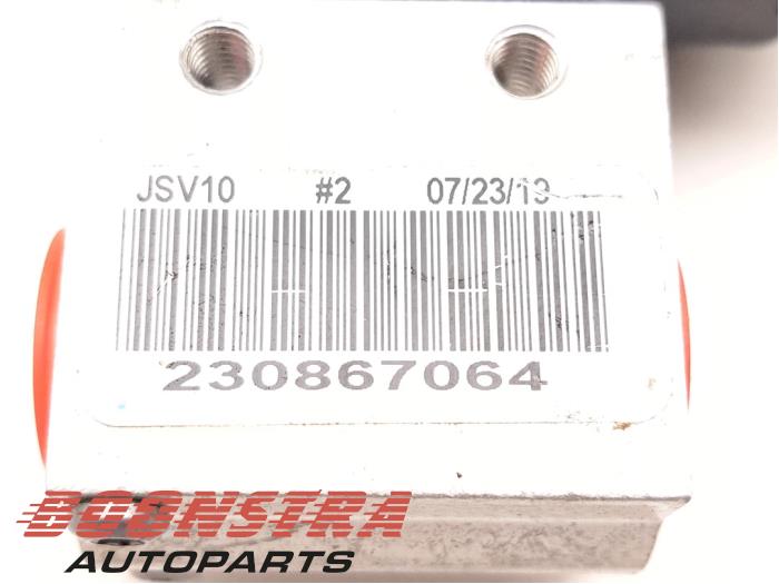 Druksensor airco van een Jaguar I-Pace EV400 AWD 2019