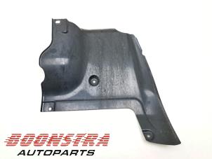 Gebruikte Modderkuip Ferrari 599 GTB/GTO 6.0 V12 48V GTB Prijs € 115,95 Margeregeling aangeboden door Boonstra Autoparts