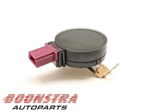 Gebruikte Sensor regen Jaguar I-Pace EV400 AWD Prijs € 49,95 Margeregeling aangeboden door Boonstra Autoparts