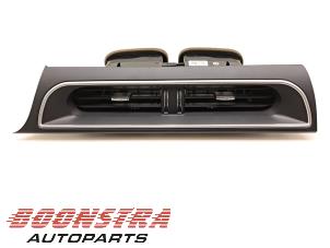 Gebruikte Luchtrooster Dashboard Jaguar I-Pace EV400 AWD Prijs € 89,95 Margeregeling aangeboden door Boonstra Autoparts