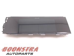 Gebruikte Display Interieur Jaguar I-Pace EV400 AWD Prijs € 599,95 Margeregeling aangeboden door Boonstra Autoparts