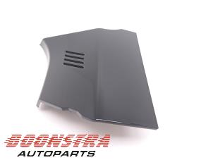 Gebruikte Afdekplaat diversen Jaguar I-Pace EV400 AWD Prijs € 39,95 Margeregeling aangeboden door Boonstra Autoparts