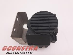 Gebruikte Toeter Jaguar I-Pace EV400 AWD Prijs € 44,95 Margeregeling aangeboden door Boonstra Autoparts