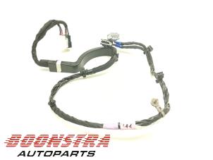 Gebruikte Kabelboom Tesla Model X 100D Prijs € 49,95 Margeregeling aangeboden door Boonstra Autoparts