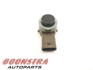 Gebruikte PDC Sensor Tesla Model X 100D Prijs € 24,95 Margeregeling aangeboden door Boonstra Autoparts