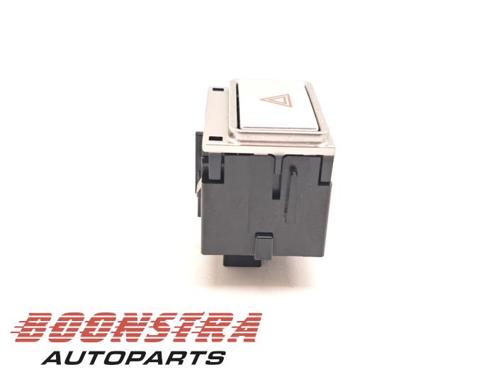 Schakelaar van een Jaguar I-Pace EV400 AWD 2019