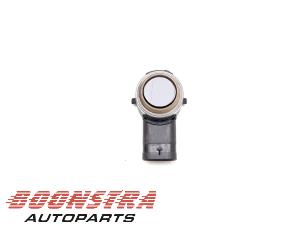 Gebruikte Sensor PDC Mercedes CLA (117.3) 2.2 CLA-220 CDI, 220 d 16V Prijs € 24,95 Margeregeling aangeboden door Boonstra Autoparts