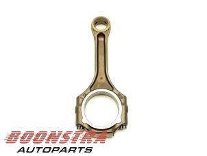 Gebruikte Drijfstang Mercedes C-Klasse AMG (W204) 6.2 C-63 AMG V8 32V Prijs € 99,95 Margeregeling aangeboden door Boonstra Autoparts