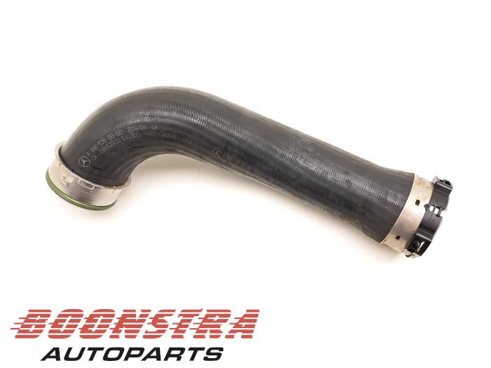 Gebruikte Intercooler Slang Mercedes GLE (W166) 350d 3.0 V6 24V BlueTEC 4-Matic Prijs € 29,95 Margeregeling aangeboden door Boonstra Autoparts