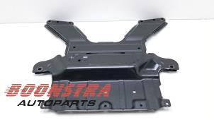 Gebruikte Subframe Audi E-tron (GEN) 55 quattro Prijs € 48,95 Margeregeling aangeboden door Boonstra Autoparts